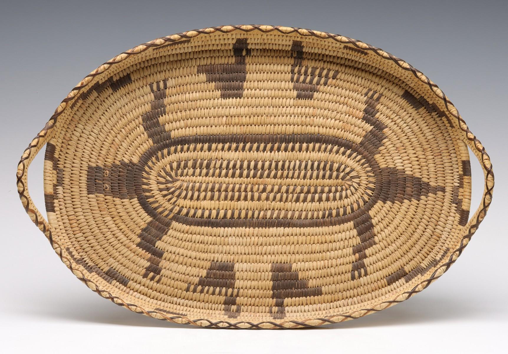 A GOOD PICTORIAL TOHONO O'ODHAM COILED BASKETRY TRAY