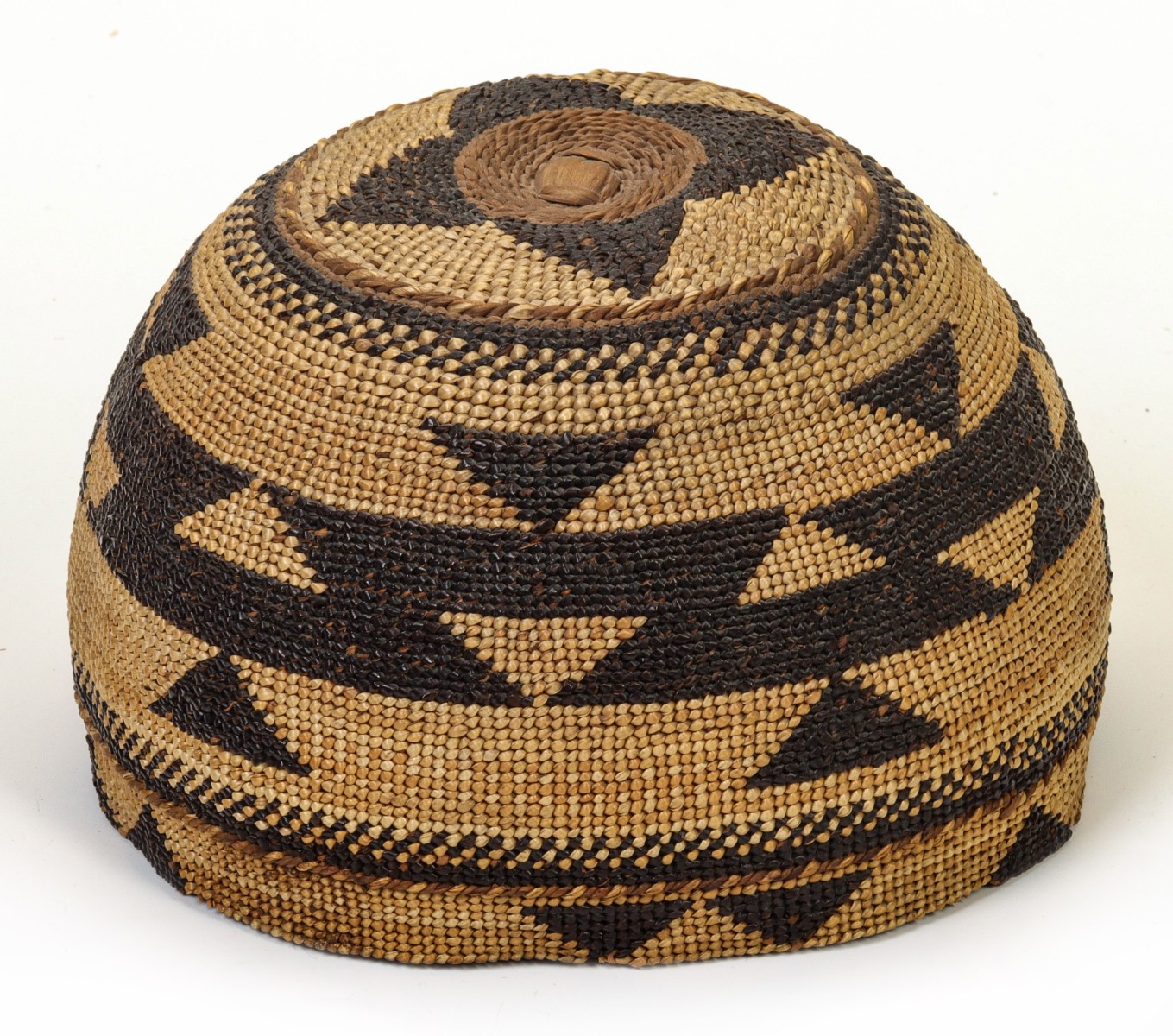 A NICELY CONSTRUCTED HUPA WOMAN'S HAT CIRCA 1920