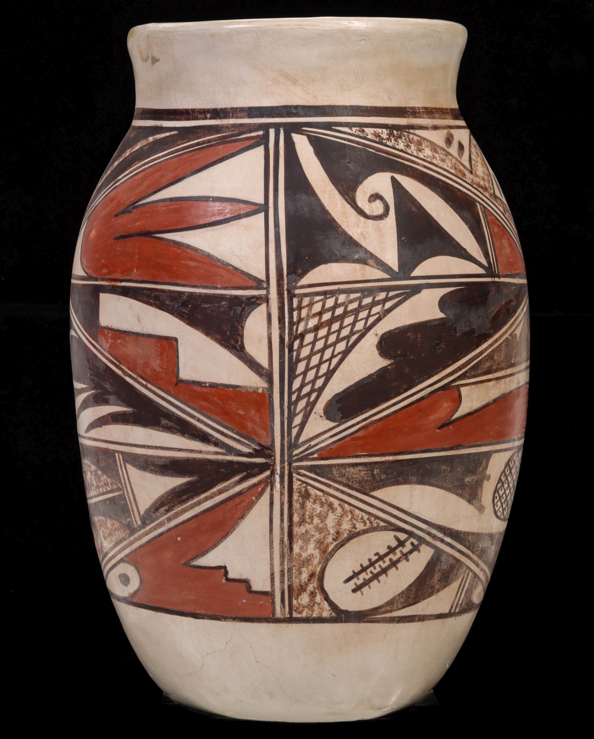 A LARGE HOPI VASE SIGNED WITH BEAR PAW PICTOGRAPH