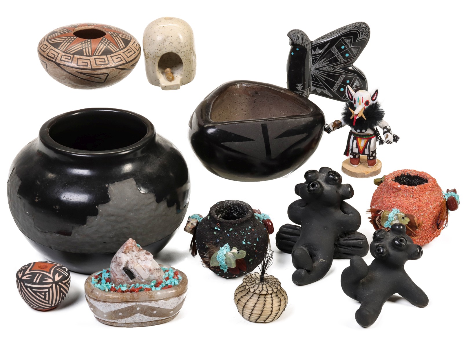POTTERY, HORSEHAIR, SOAPSTONE & OTHER NATIVE MINIATURES