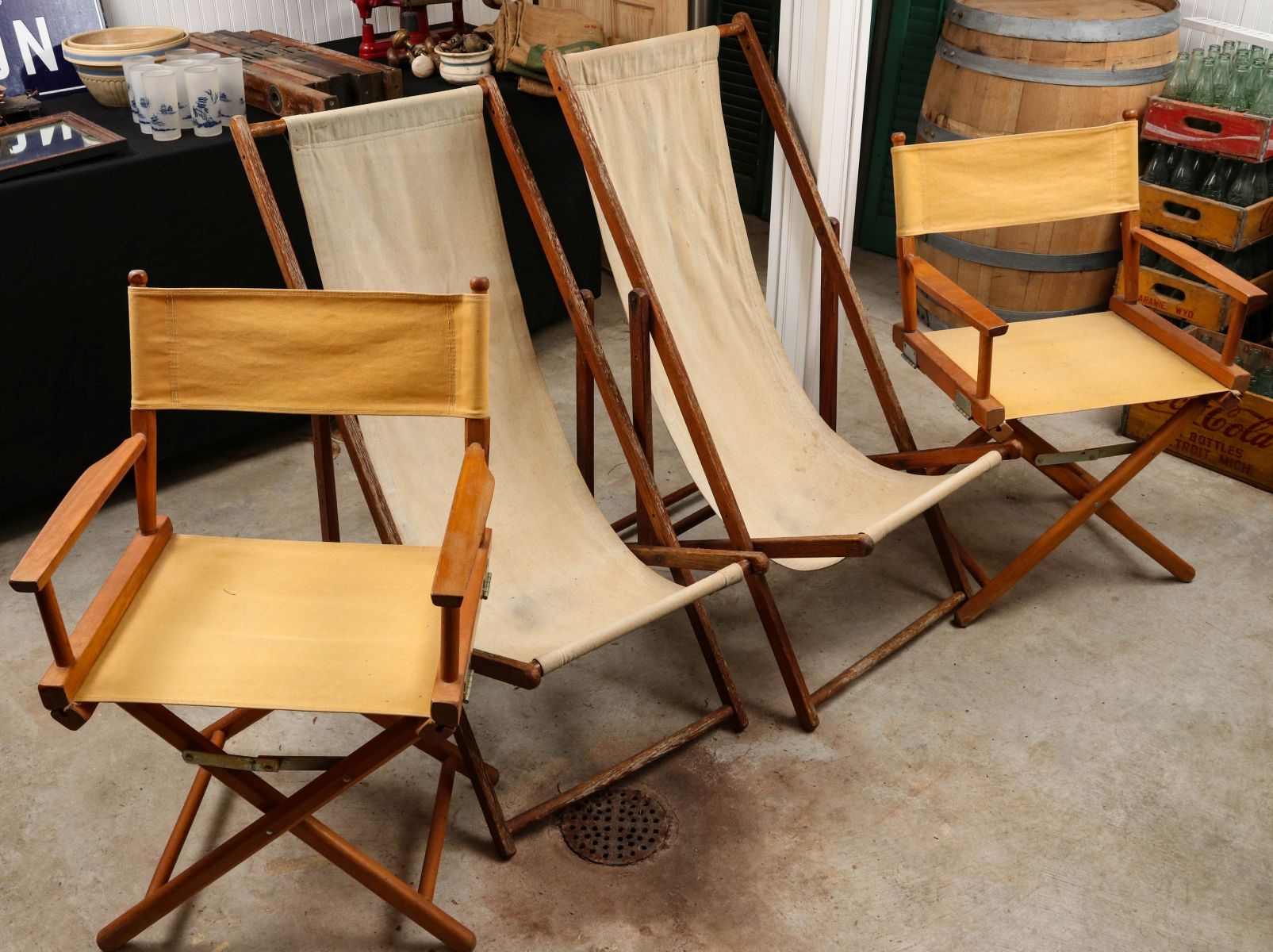 FOLDING SLING DECK AND DIRECTOR'S CHAIRS