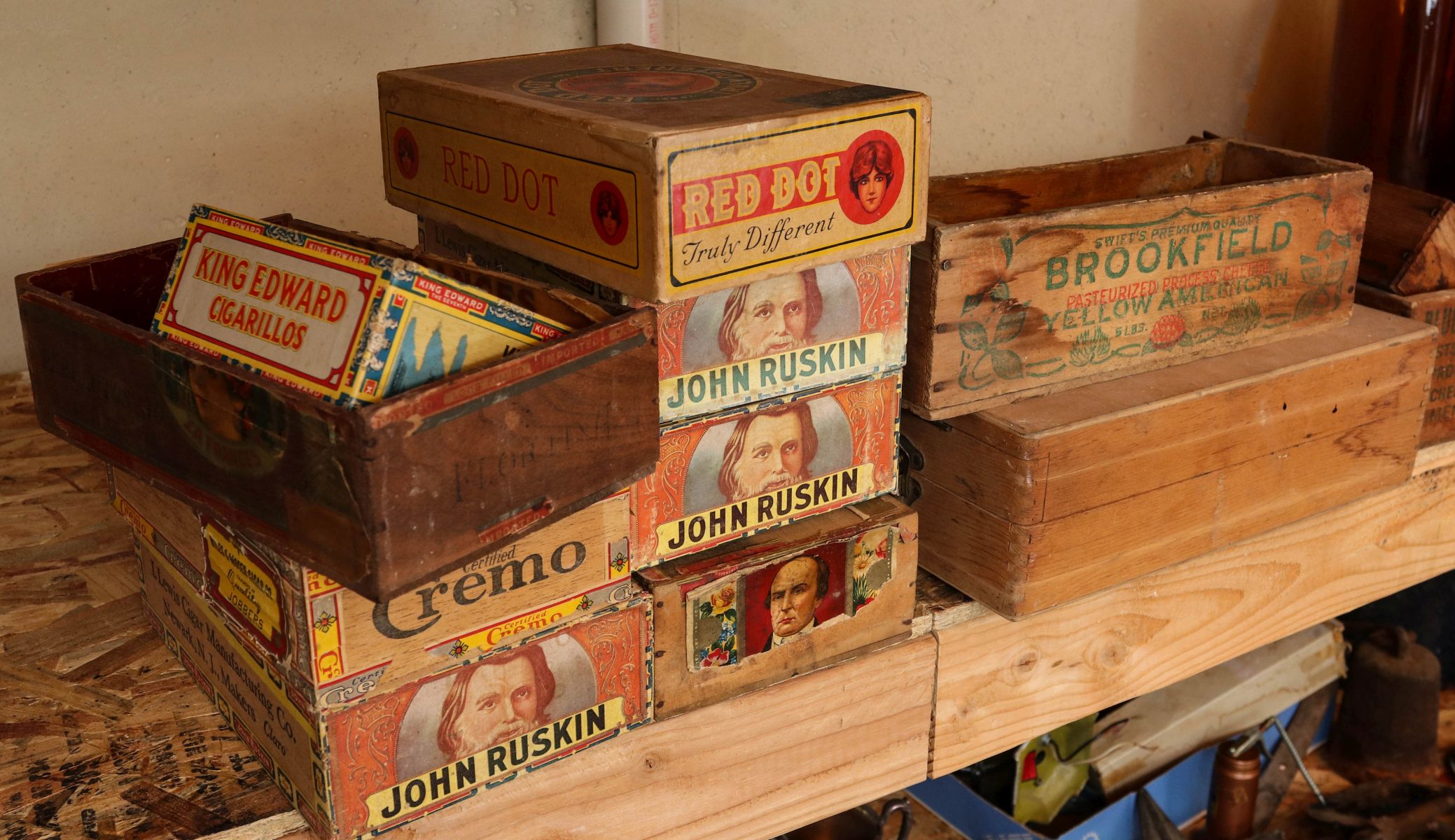 WOOD AND OTHER CHEESE AND CIGAR BOXES