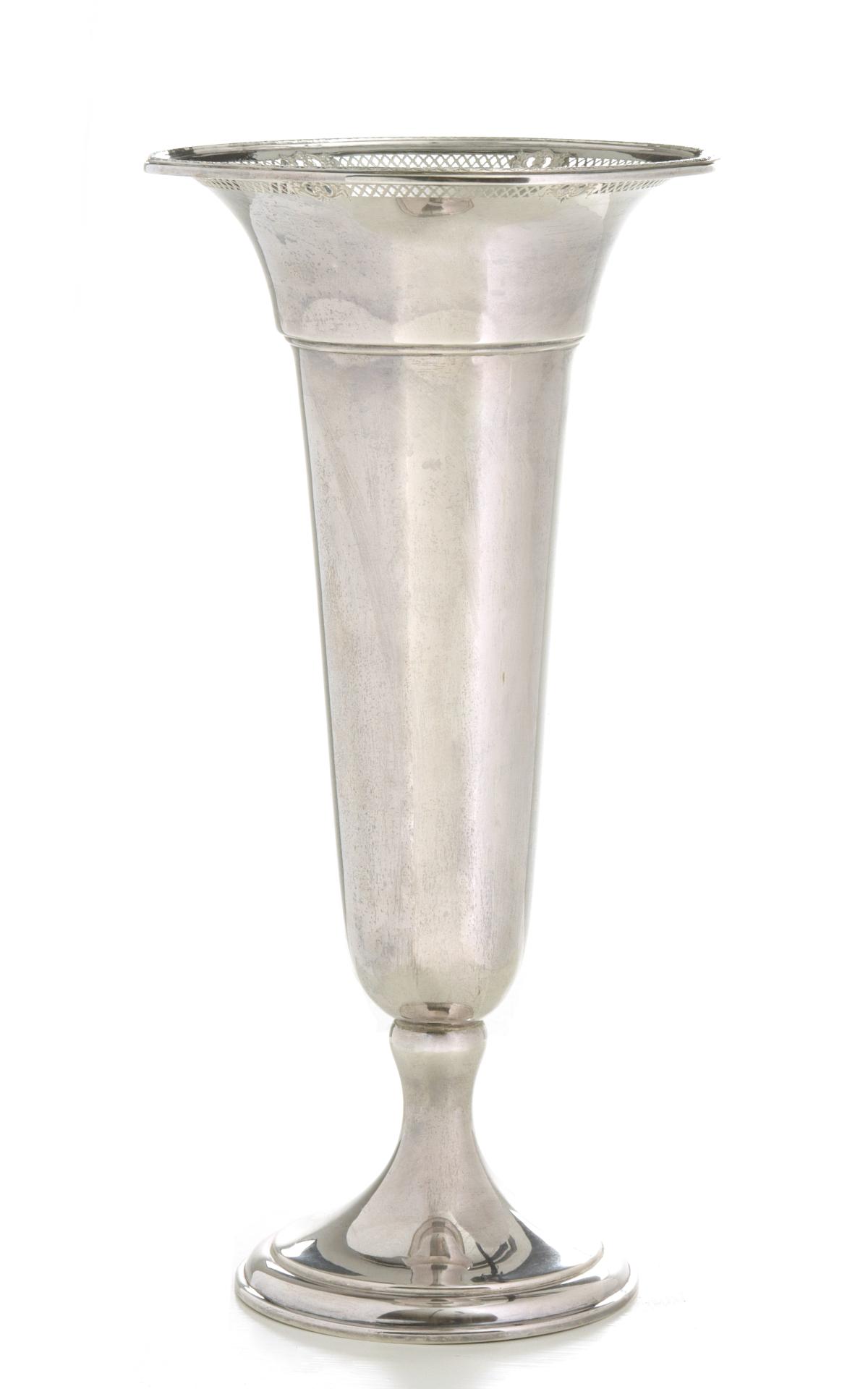 AN ALVIN LOADED BASE STERLING SILVER VASE 18 INCHES