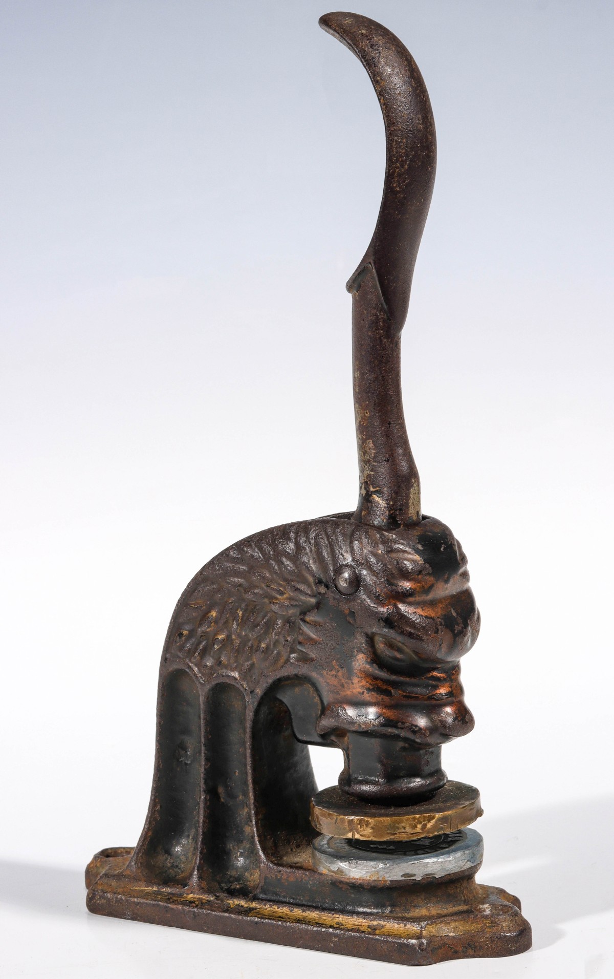 A LARGE FIGURAL LION'S HEAD IRON SEAL C. 1890
