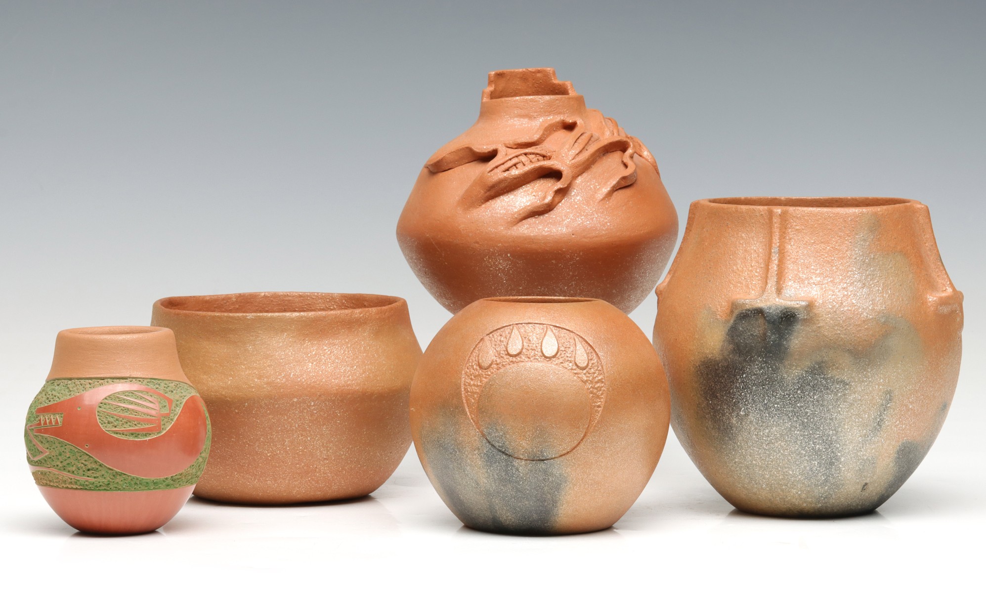 FIVE ARTIST SIGNED EXAMPLES OF MICACEOUS POTTERY