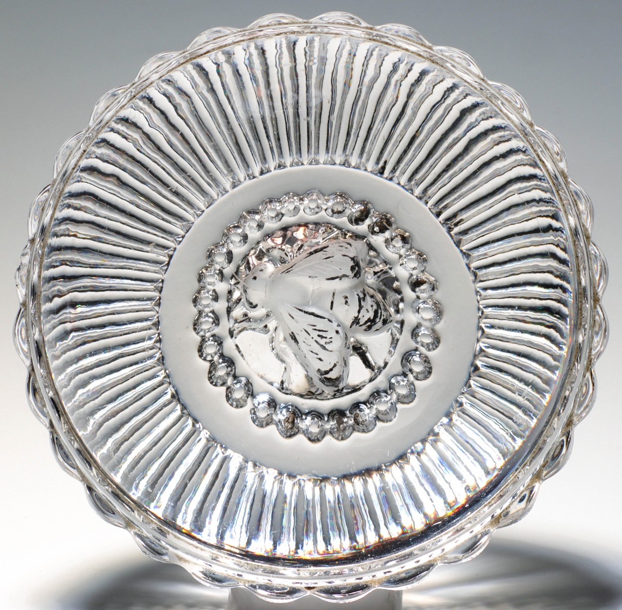 A 19TH CENTURY BACCARAT MOLDED BEE CRYSTAL PAPERWEIGHT
