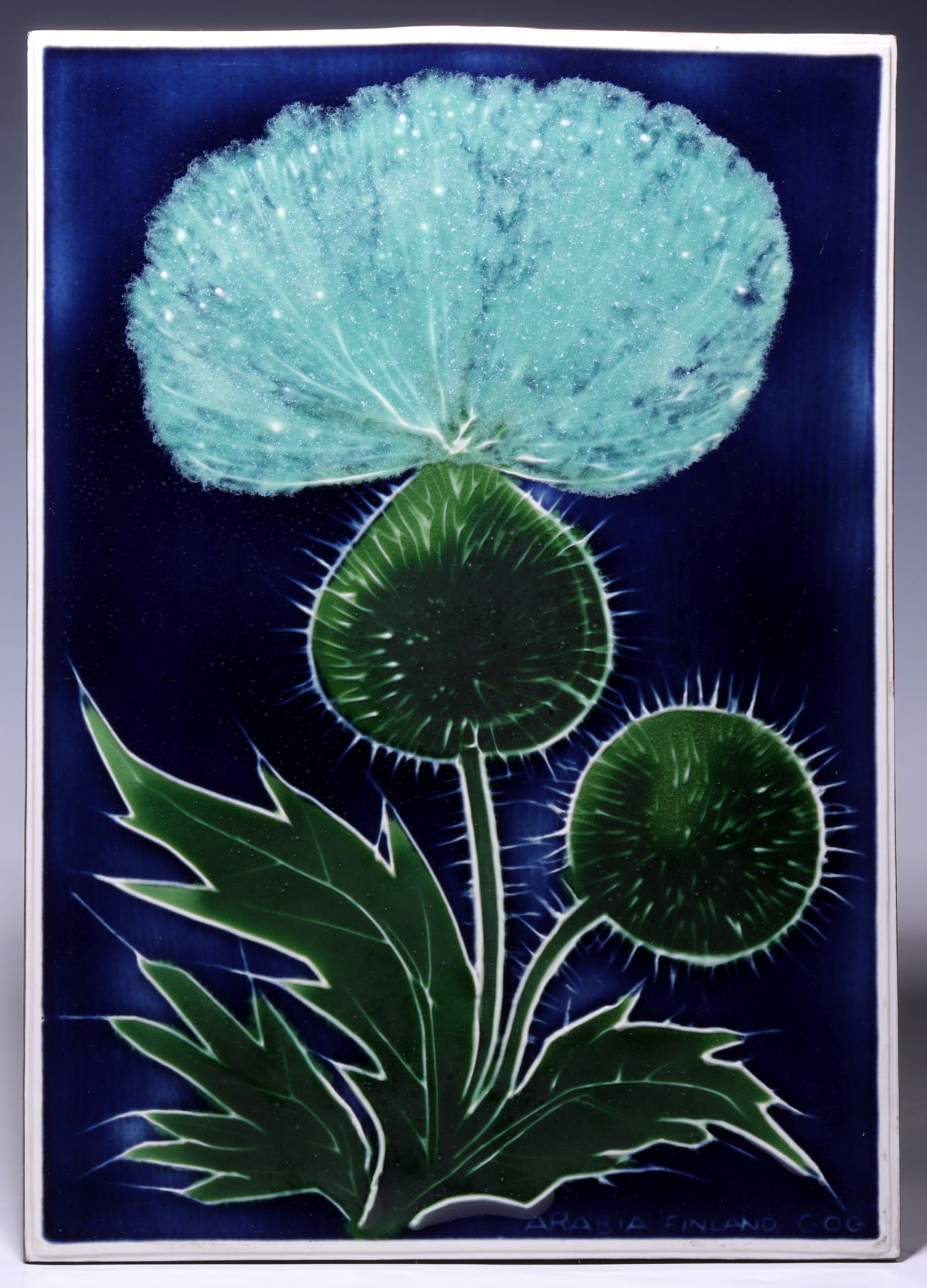 A LARGE ARABIA FINLAND PORCELAIN PLAQUE WITH THISTLE