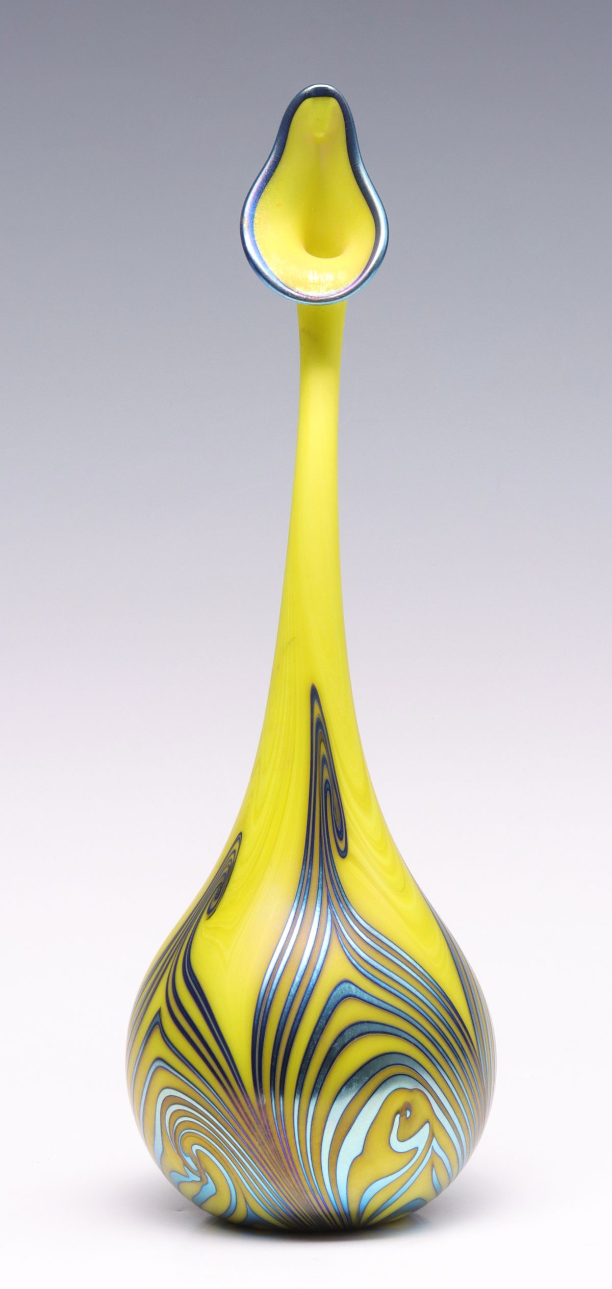 A CONTEMPORARY ART GLASS VASE SIGNED CHARLES LOTTON