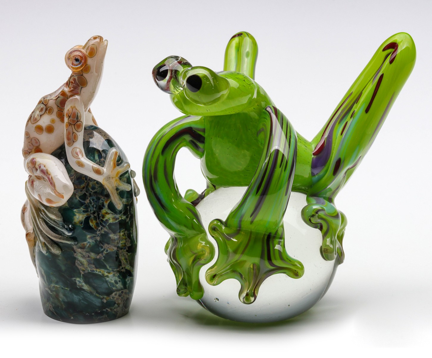 FROG PAPERWEIGHTS - M. TOWNSEND & A. R. GUGLU....
