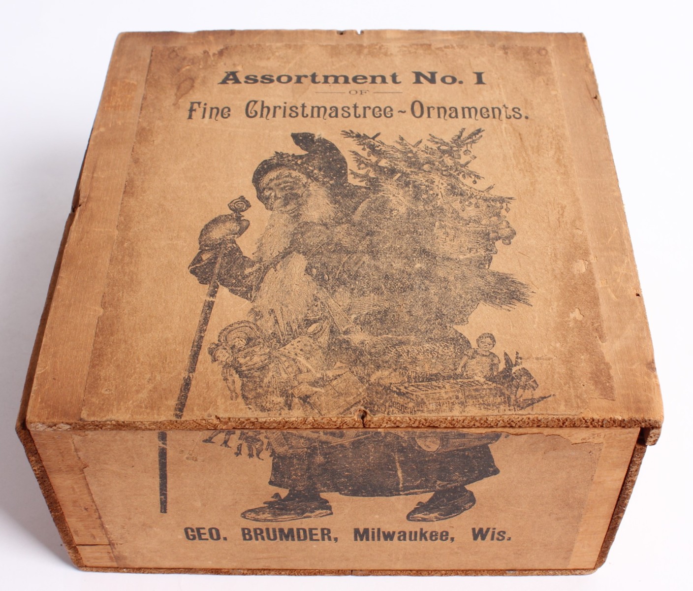 AN 1880s GEO BRUMDER WOOD CHRISTMAS ORNAMENT BOX