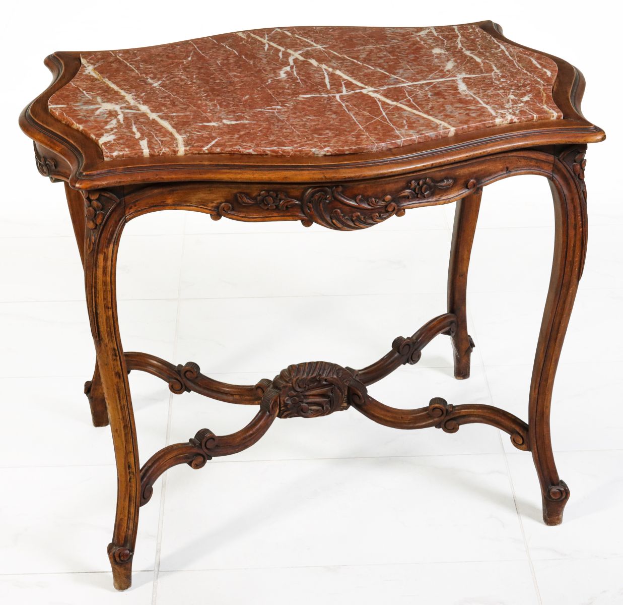 A 19TH CENTURY FRENCH LOUIS XV STYLE CENTER TABLE